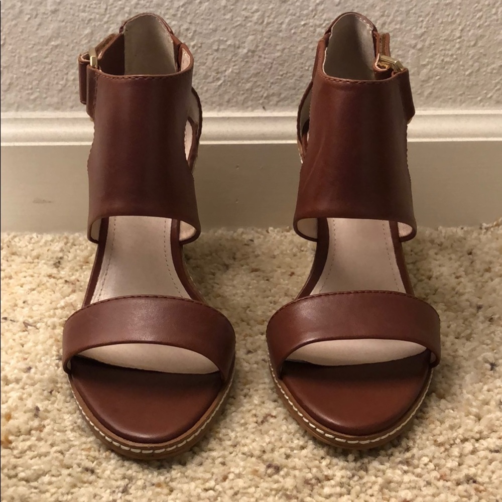 Louise et cie sandal with wedge.